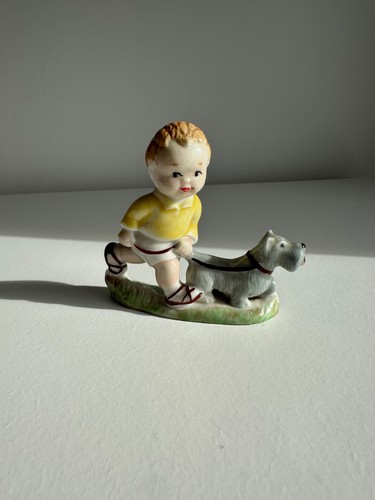 Vintage porcelain sam - vintage, walking